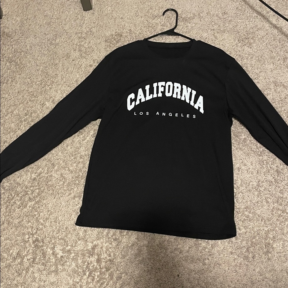 SHEIN Black Long Sleeve Tee with California Print